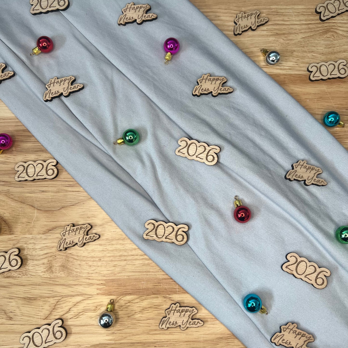 Wooden Table Confetti - Happy New Year 2026
